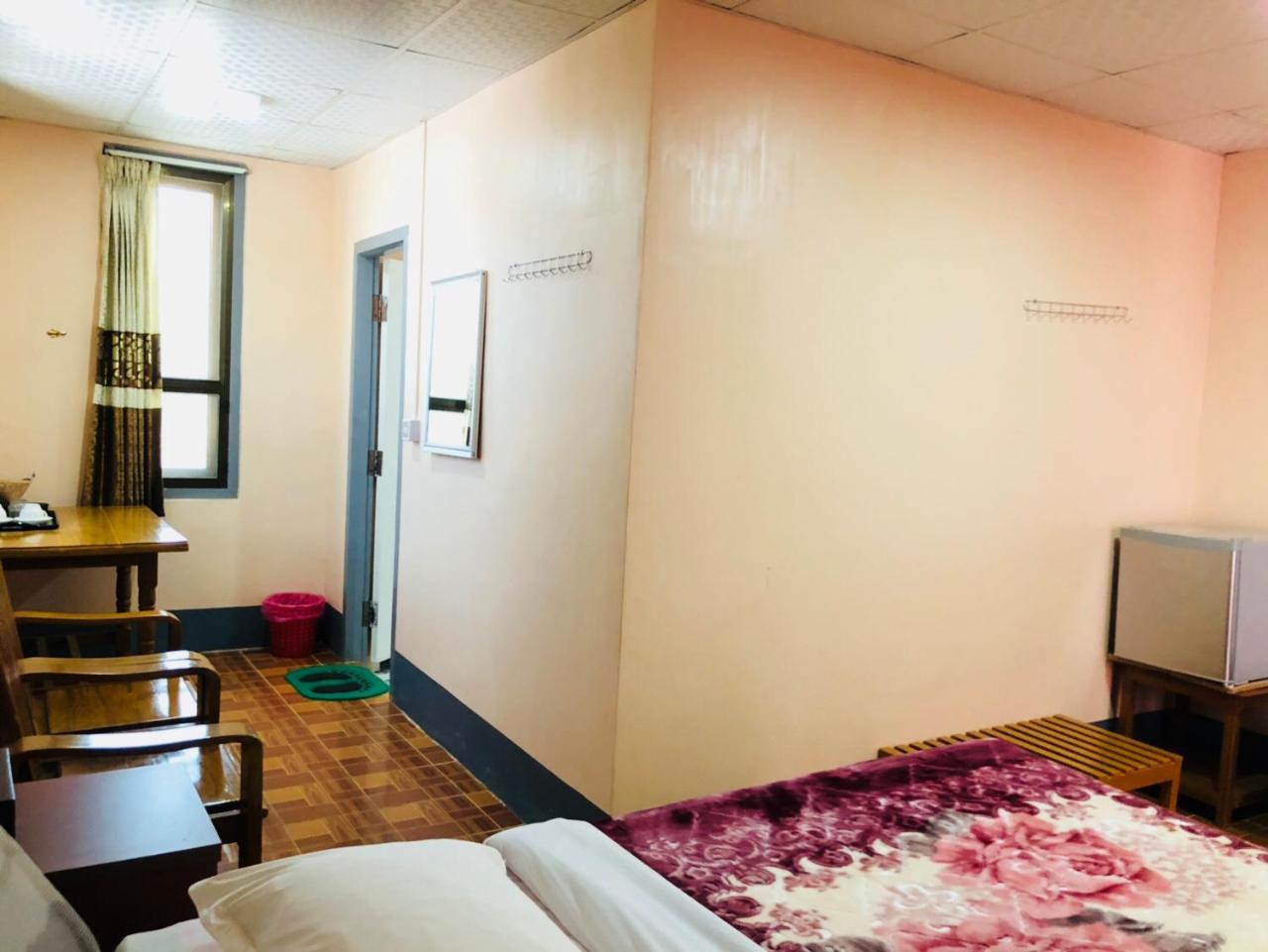Dormitory @ Golden Kalaw Hotel Zewnętrze zdjęcie