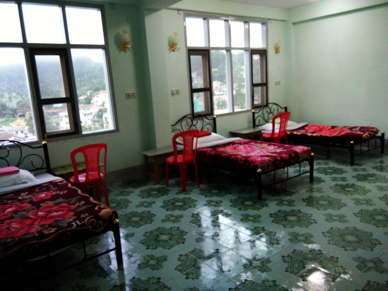 Dormitory @ Golden Kalaw Hotel Zewnętrze zdjęcie
