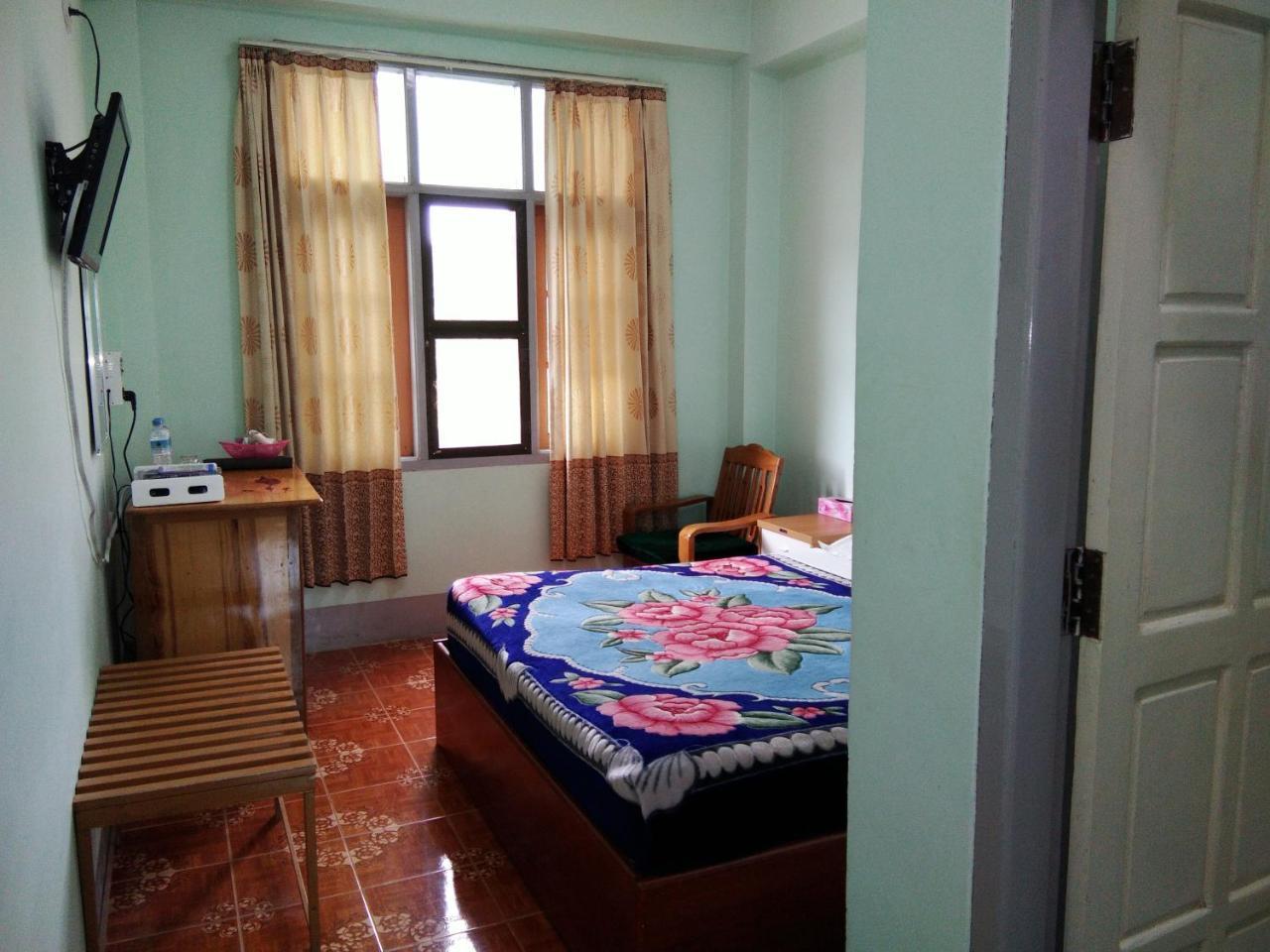 Dormitory @ Golden Kalaw Hotel Zewnętrze zdjęcie